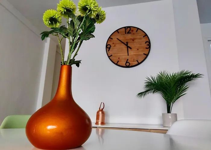 Boutique Apartment Fuengirola Old Town & Beach With 2Bed-2Bath